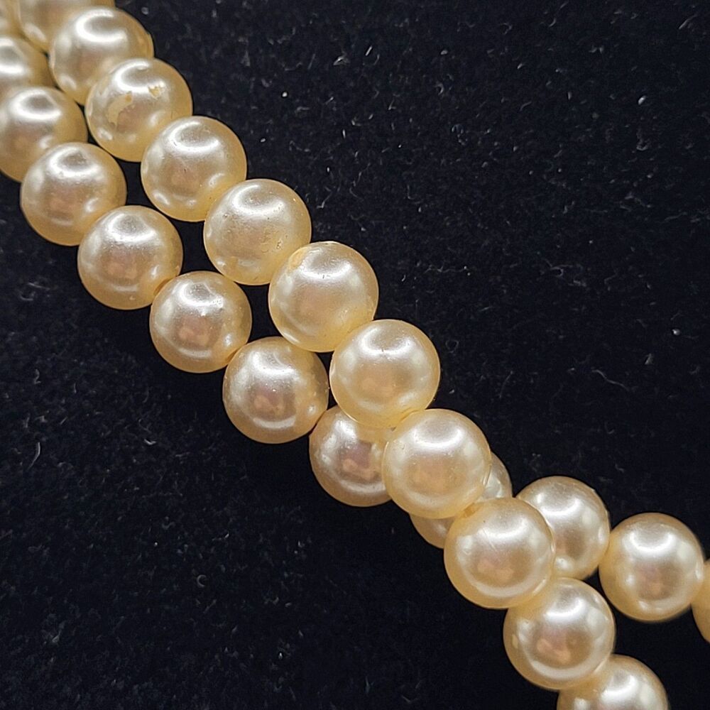 Vintage Hollywood Glam Simulated Pearl Necklace 30in